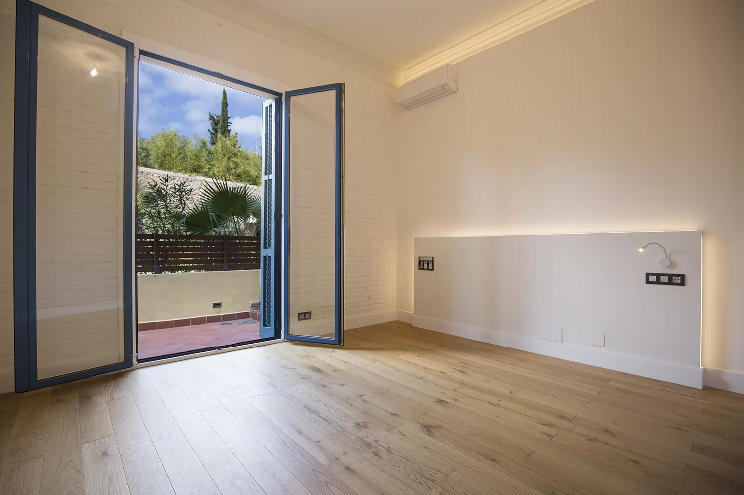 Garden apartment feature